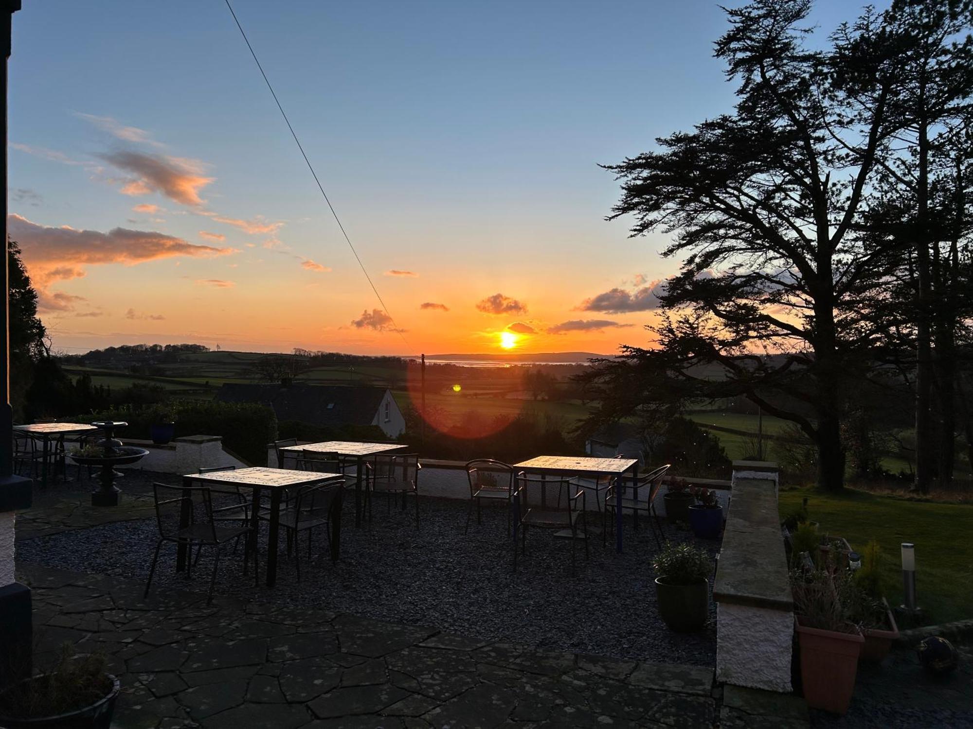Uplands Inn Cartmel Exteriör bild